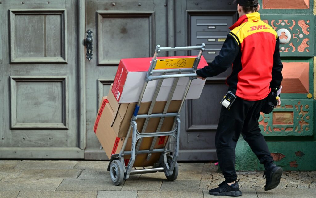 DHL Paketlieferung