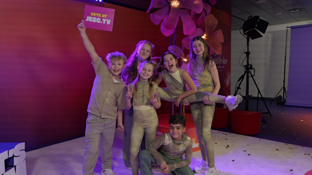 Junior ESC