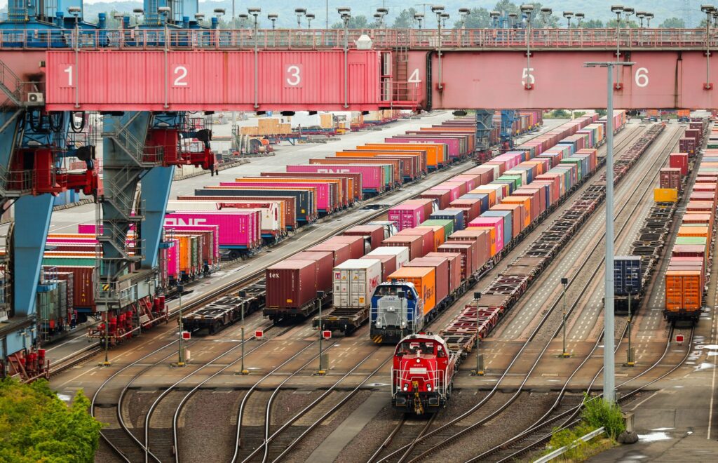 Exporte - Containerterminal im Hafen Hamburg
