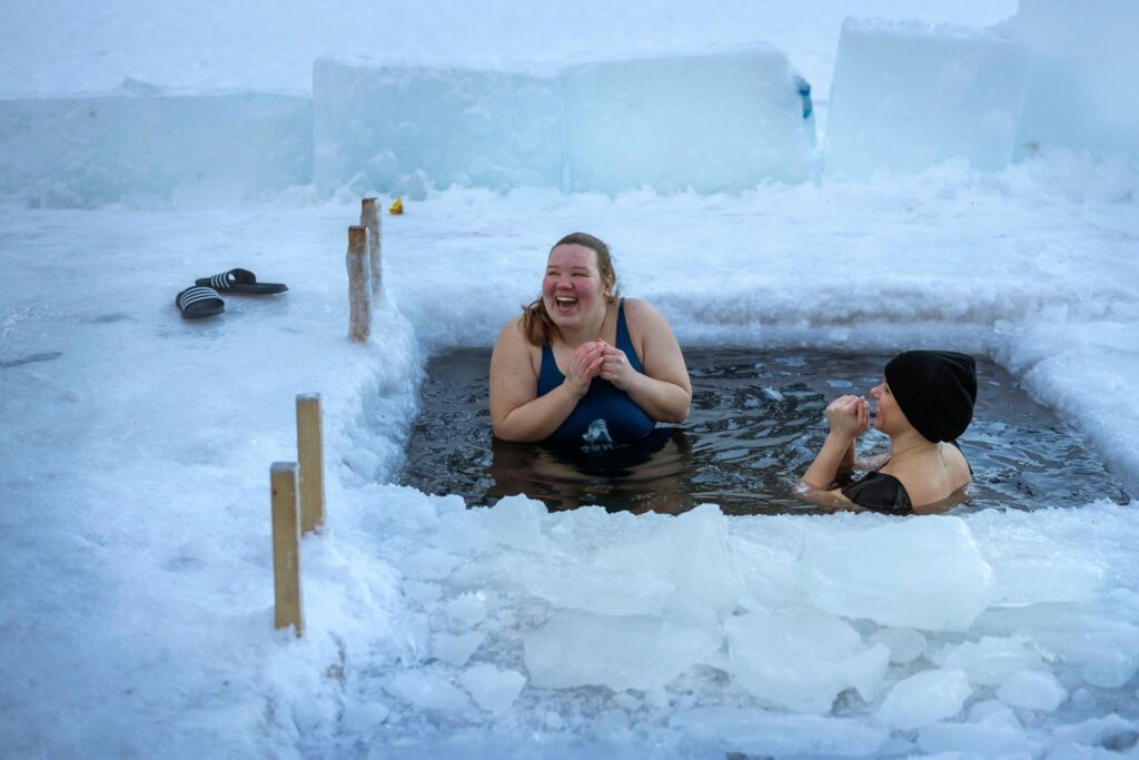 Eisbaden in Litauen