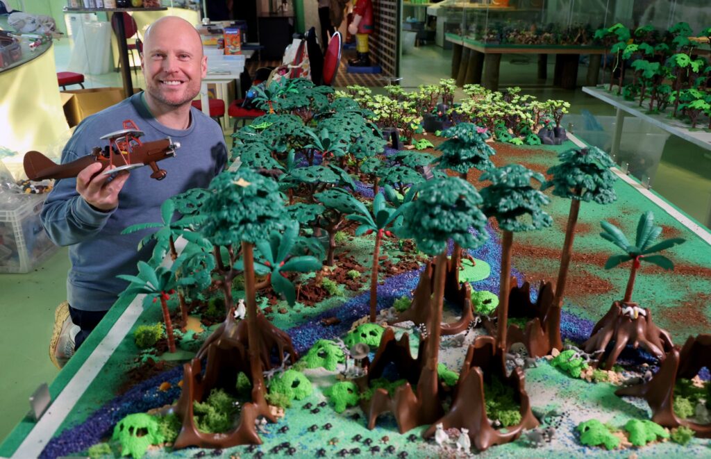 Ausstellung «Die Evolution der Tiere mit Playmobil»