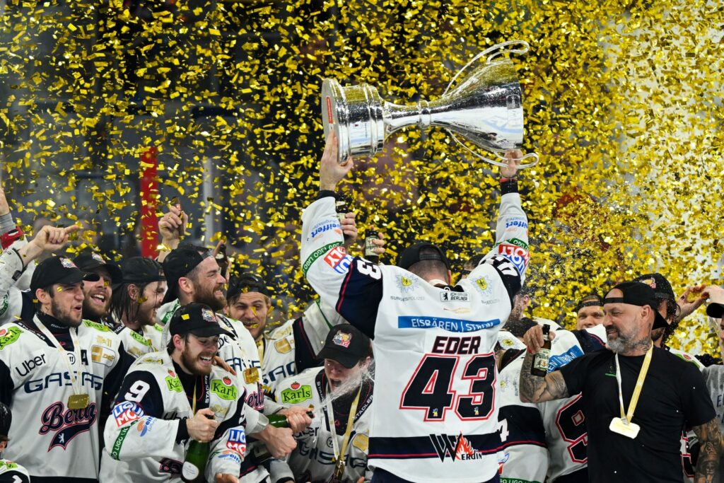 Adler Mannheim - Eisbären Berlin