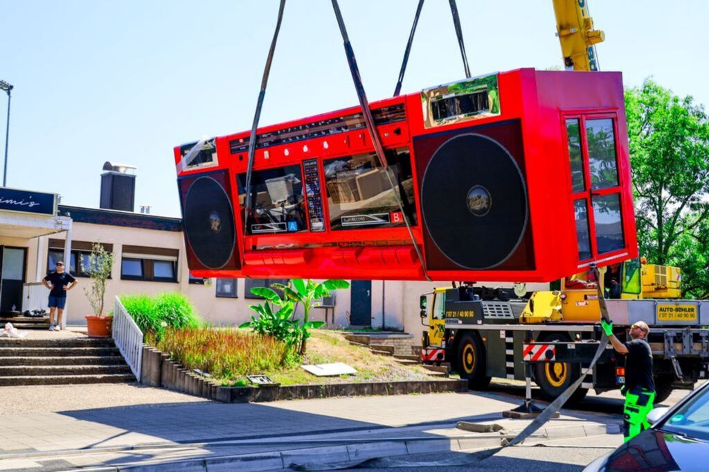 Ghettoblaster als Eisdiele