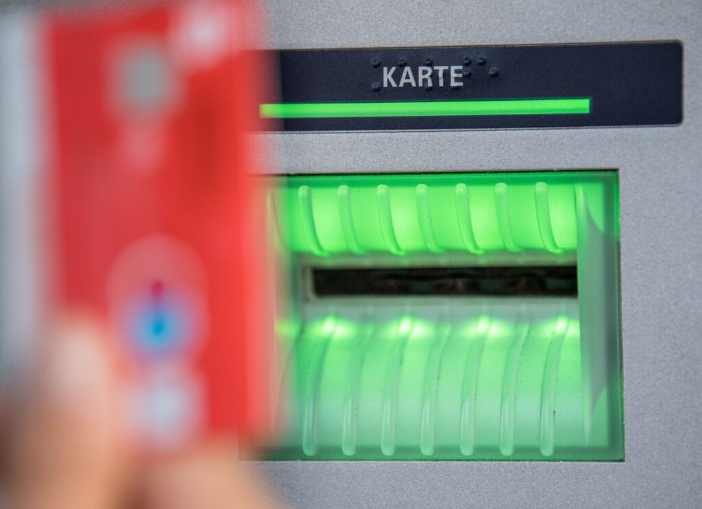 Geld abheben