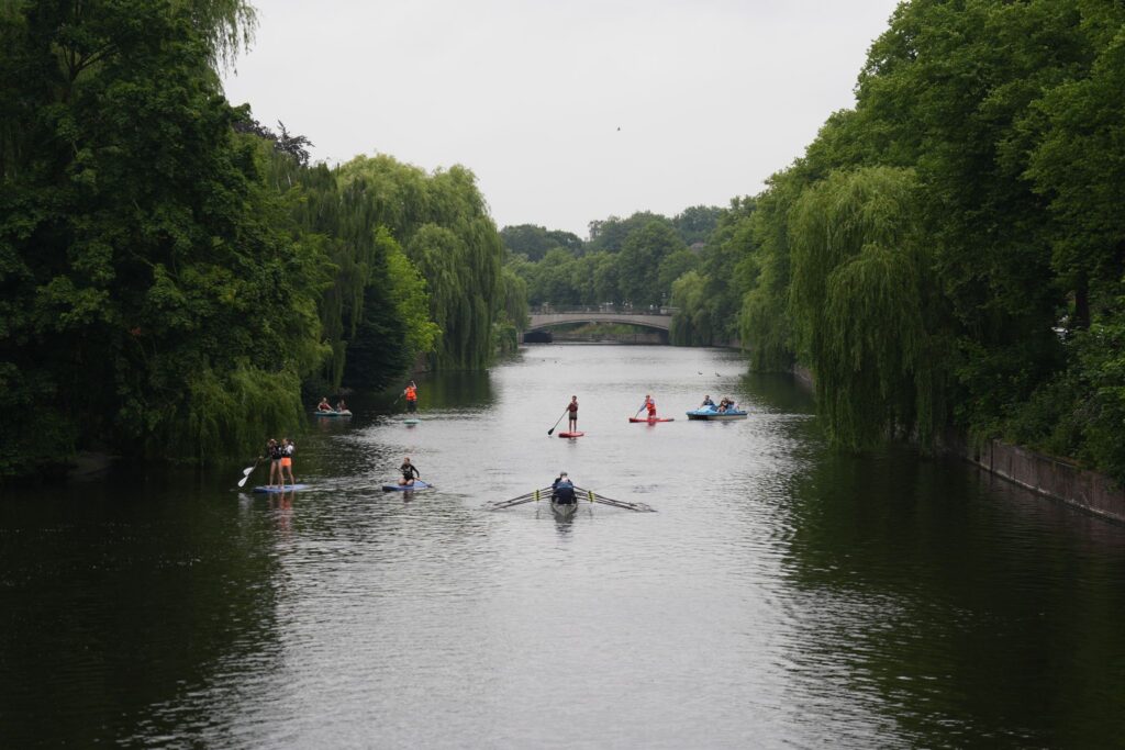Wassersportler auf der Alster