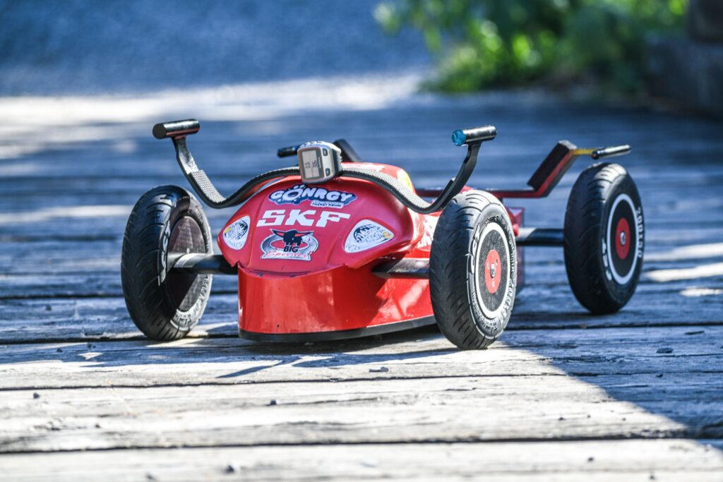 Tempo-Rekord mit Bobby-Car