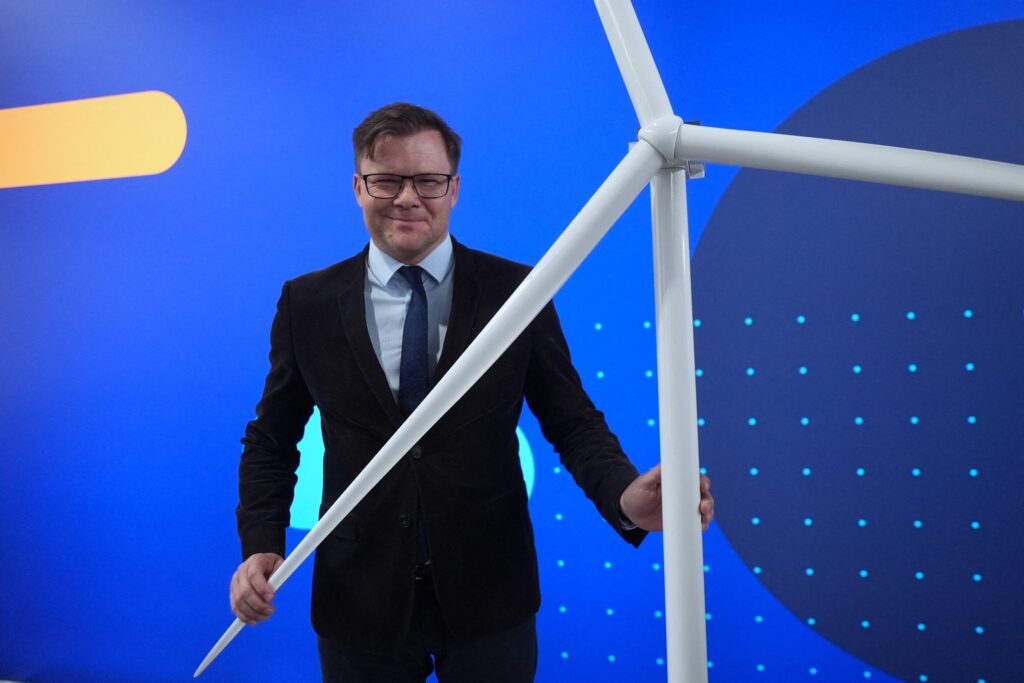 Eröffnung des Offshore-Windparks He Dreiht
