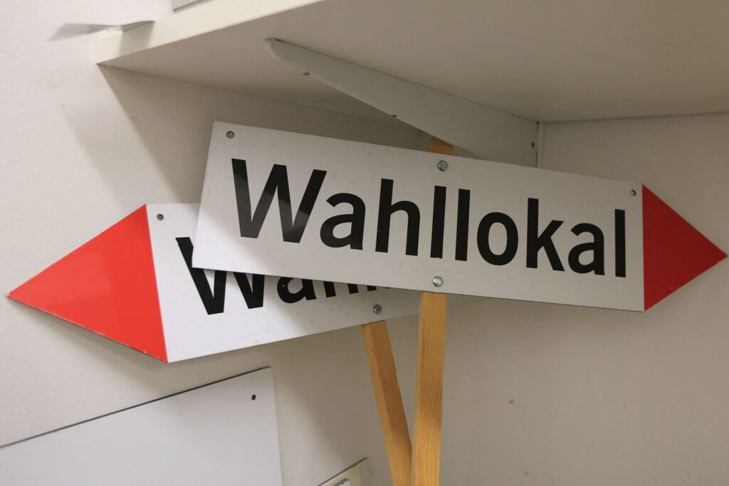 Vorbereitung für Briefwahl in Sachsen-Anhalt