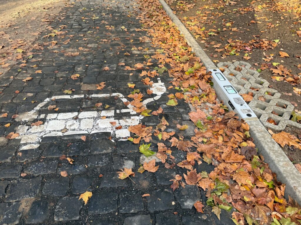 Ladebordsteine für E-Autos